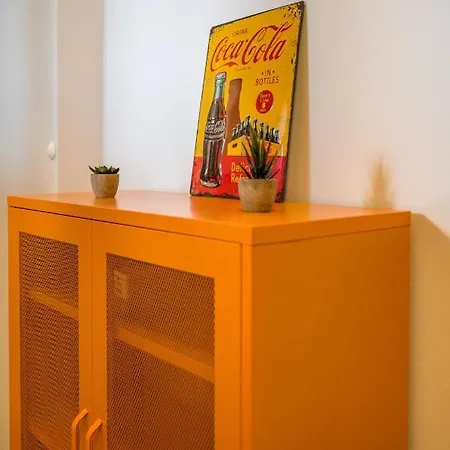 Arbio I Retro Near Hauptbahnhof Apartment